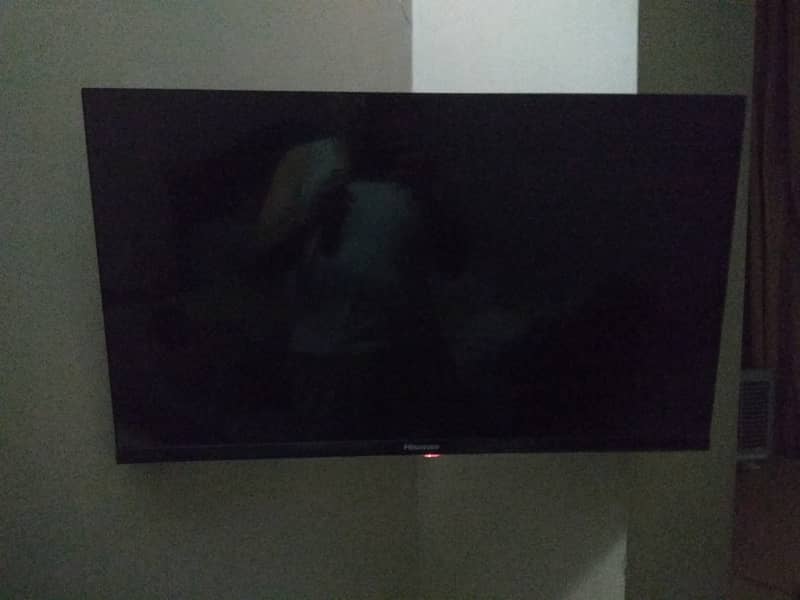 Hisense Original 32 inch Android Tv in best condition 2