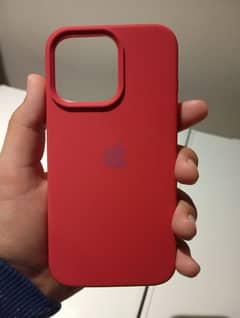 iphone 13 pro cover untouched but no box