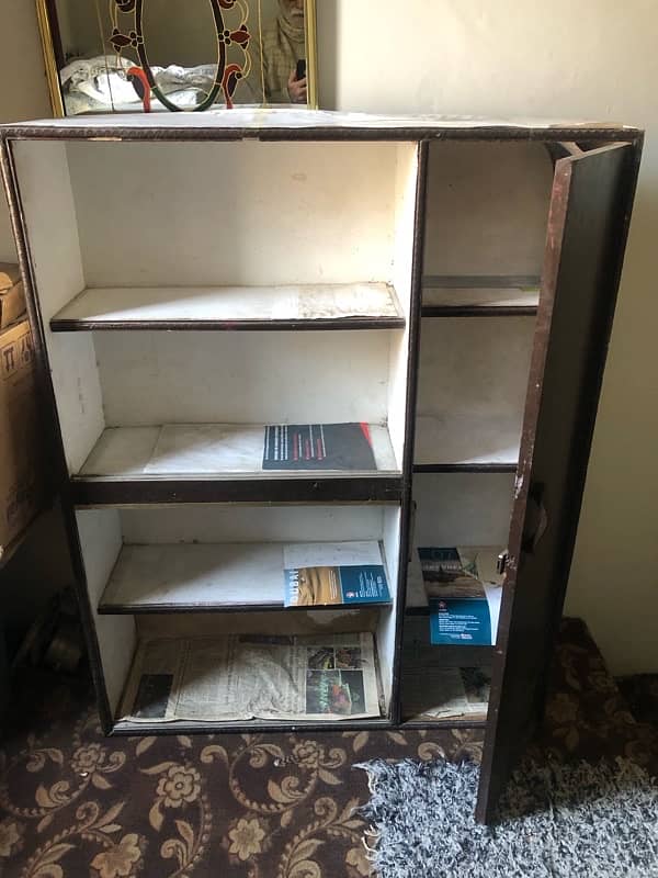 shelve with one side cabnet as shown in picture for sale 1