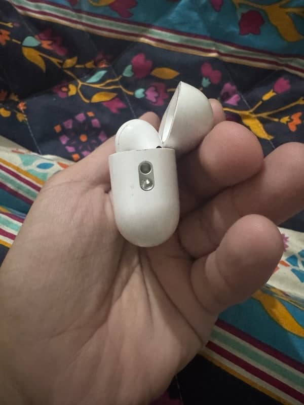 Apple Airpods Pro 2nd generation original 4