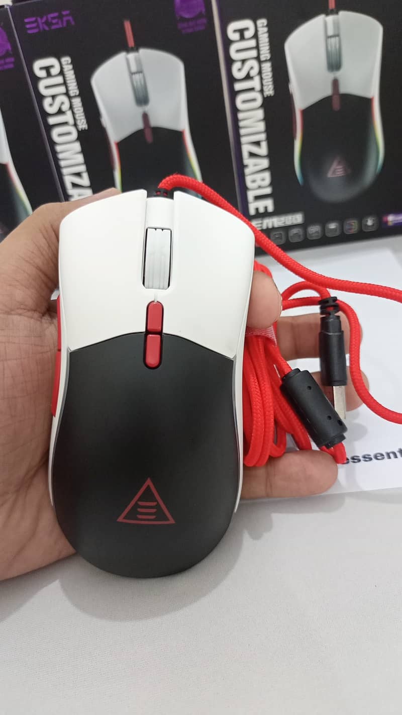 EKSA EM200 RGB Customizable Gaming Mouse With Tunable Weight System. 0