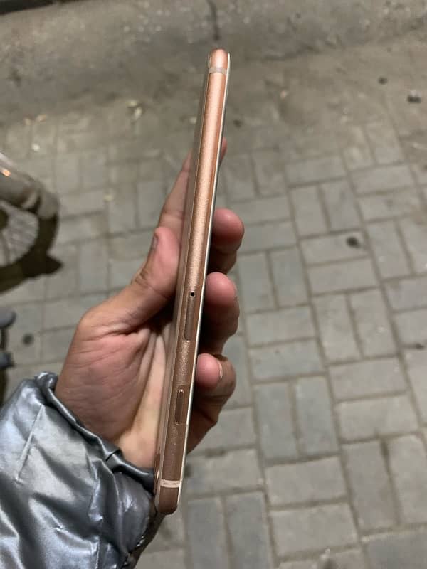 Iphone 8 plus 4