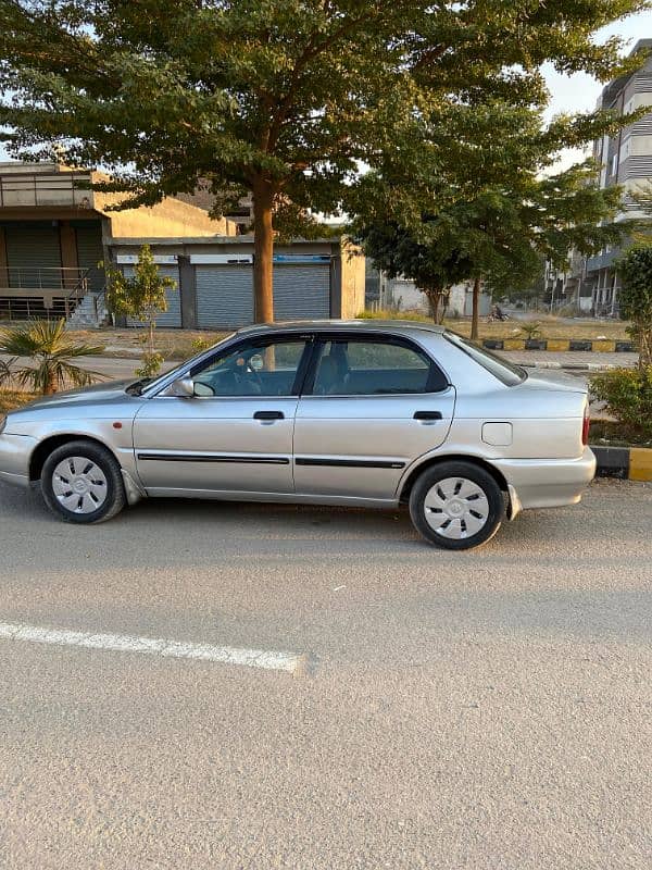 Suzuki Baleno 2002 4