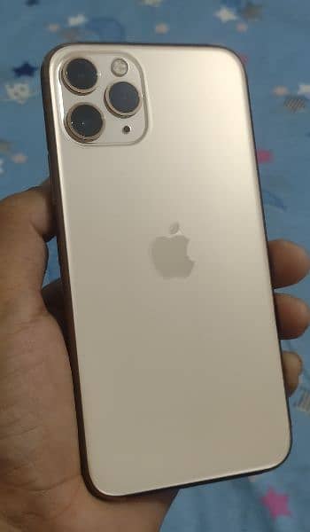 iPhone 11 Pro 0