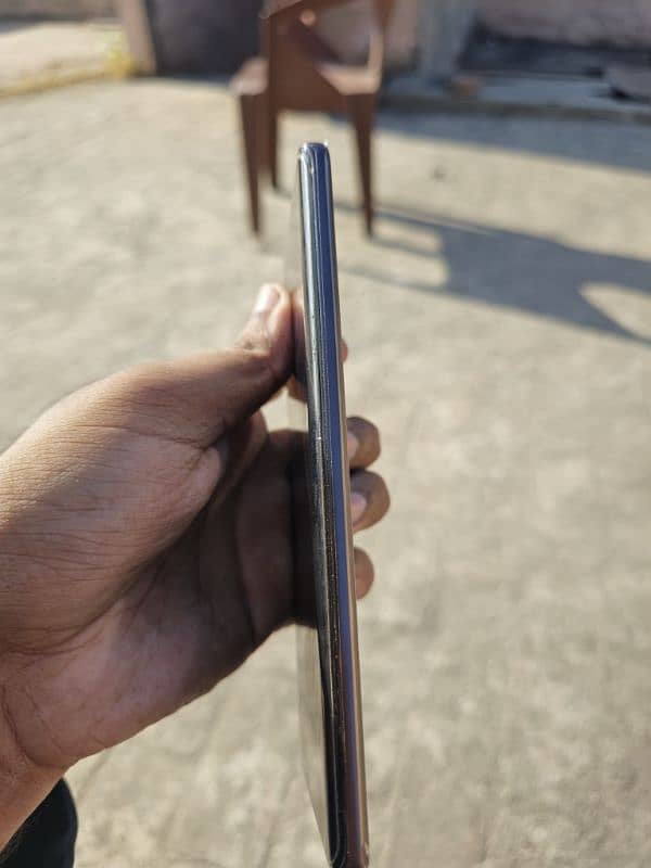 Vivo V30e 1