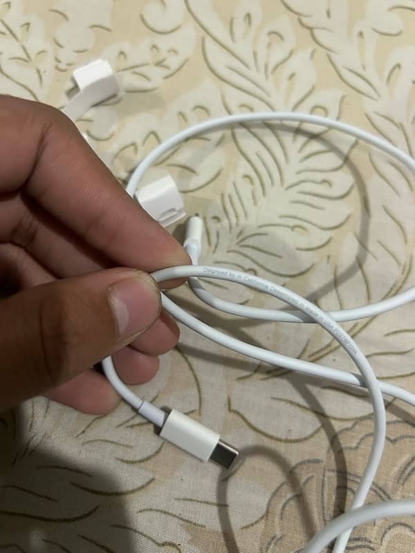 iPhone original Cable 4