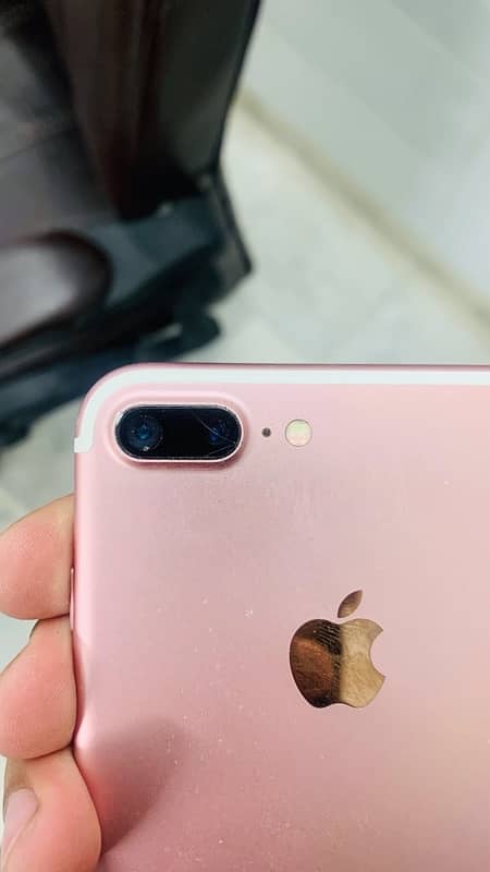 iphone 7plus pta 128Gb 8