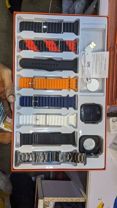 7 in 1 Smart watch limited stock delivery available all in Lahore 1