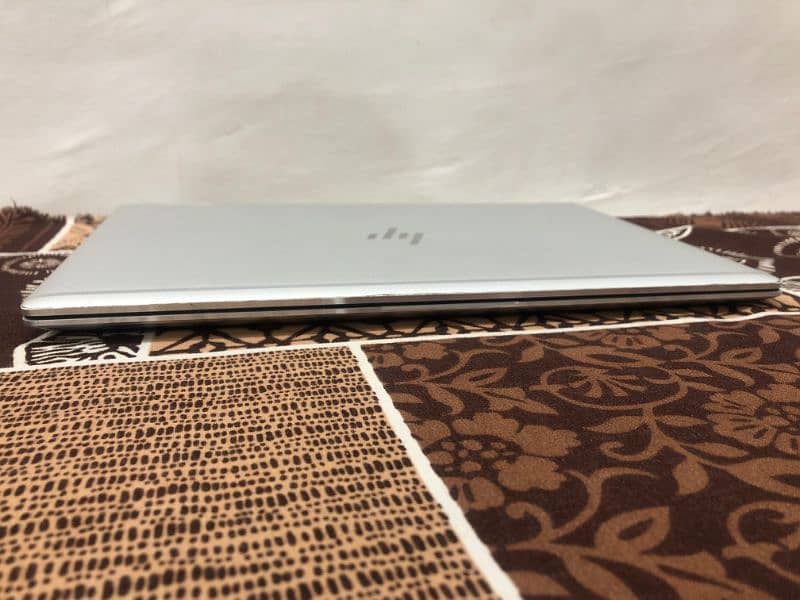 HP Elite book x360 1030 G4 touch 5