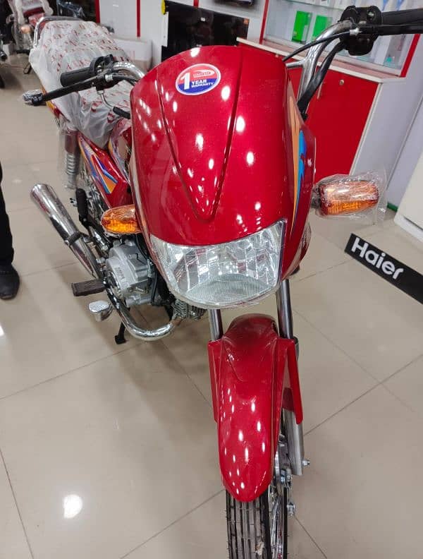 united bike 100cc Installments qiston per multan motorcycle Only call 0