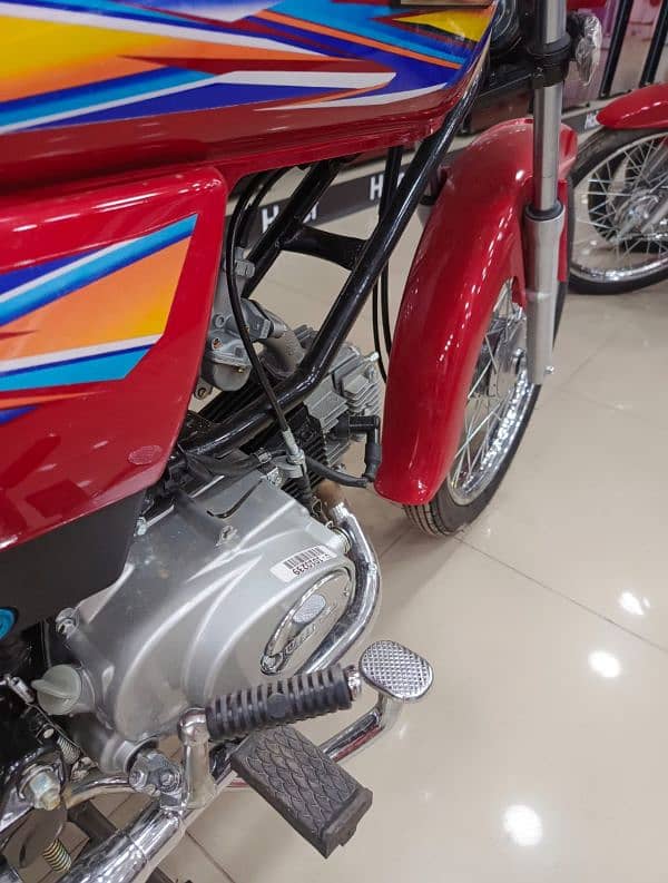 united bike 100cc Installments qiston per multan motorcycle Only call 2