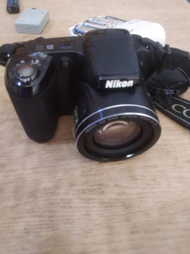 Nikon coolpix L330 6