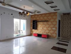 1kanal upper portion for rent