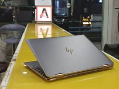 HP Spectre 16 12th Gen i7 4K OLED 12-Core CPU