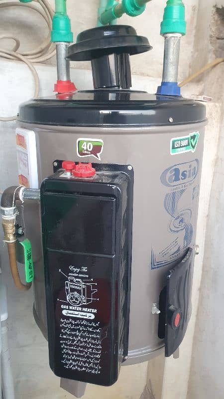 Asia Geyser 40 litres both electric and gas. 1