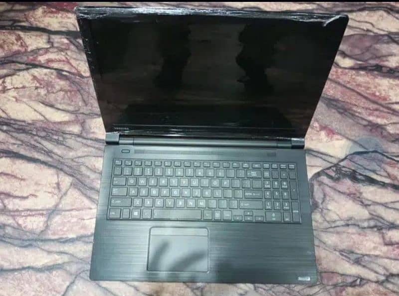 Toshiba A50 i3 8th generation slim machine 0