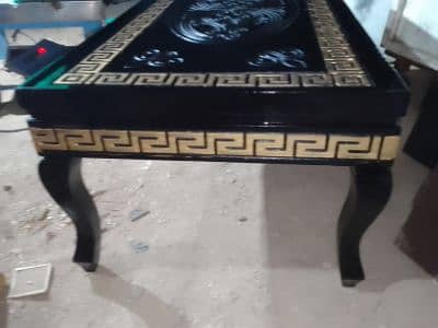 Queenfurniture 47