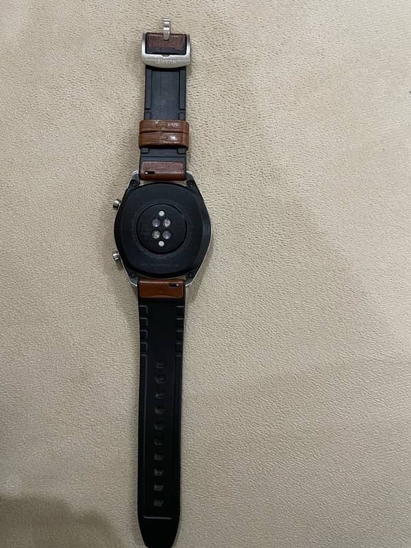 Huawei SmartWatch GT Series 1 - Stainless Steel/Brown Strap 0