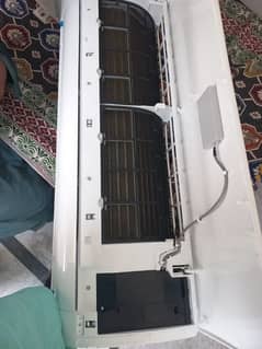 haier ac dc inverter 1.5 Ton for sale 0325,3982,996