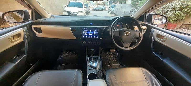 Toyota Corolla GLI 2015/16 B2B original Automatic 12