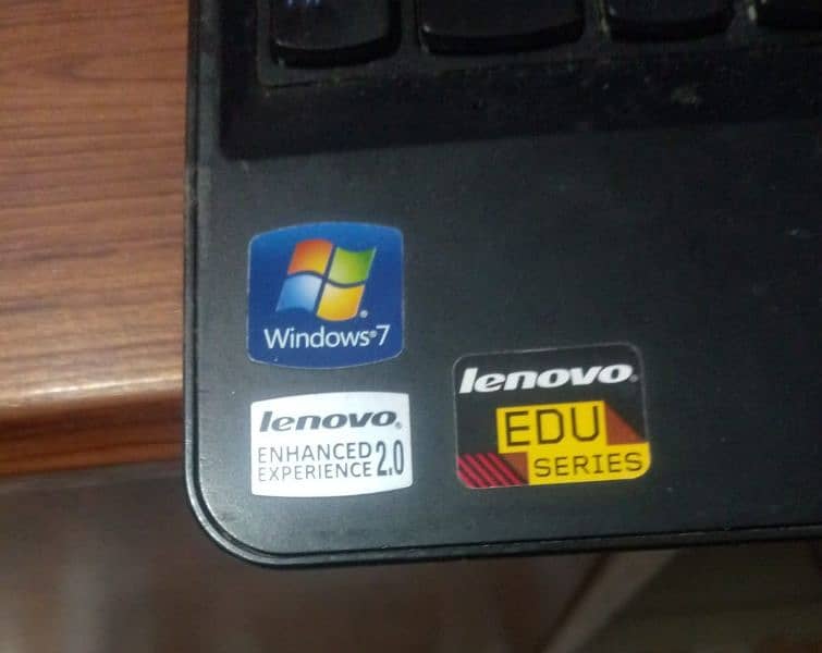 Lenovo laptop for sale display not working 2