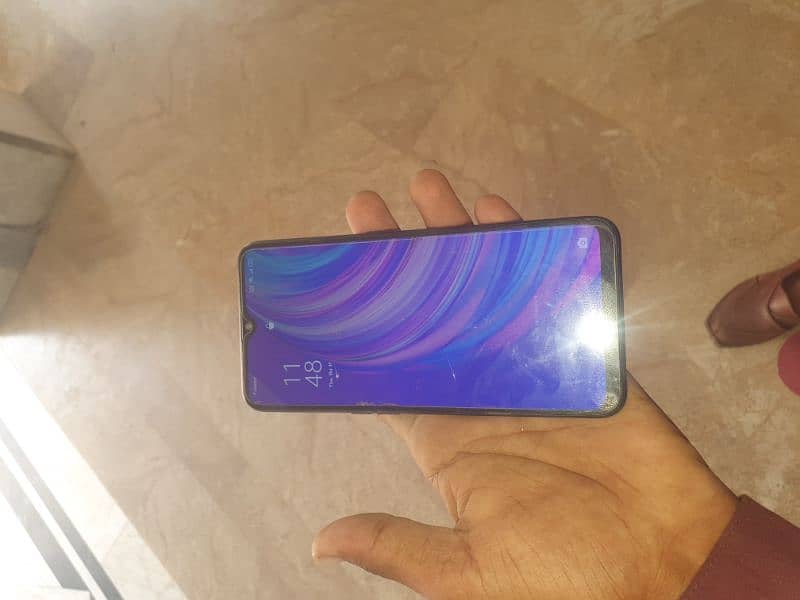 oppo f11 4/64 hai condition 10/9 hai 60 fps PUBG 1