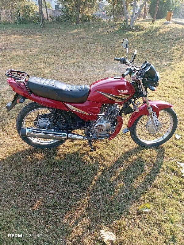 Yamaha YB 125z for sale. 4