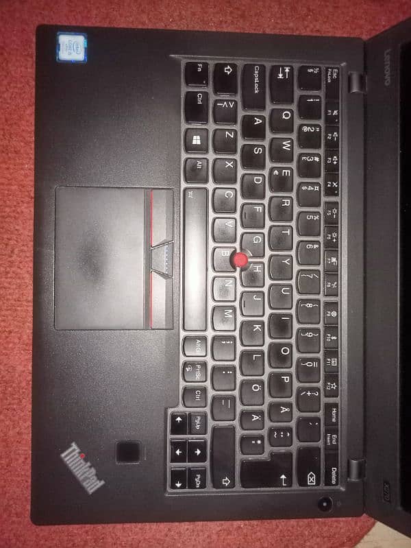 Lenovo Thinkpad X270 i5 7th generation 6