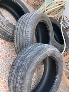 Land cruiser tyre