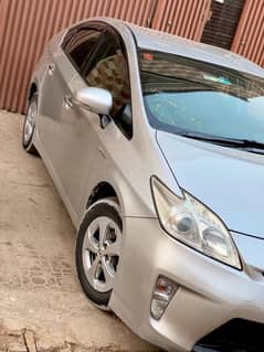 Toyota Prius 2012