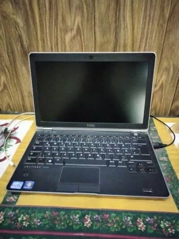 i5 3rd gen laptop available with 8gb ram &  256 ssd slim laptop 0