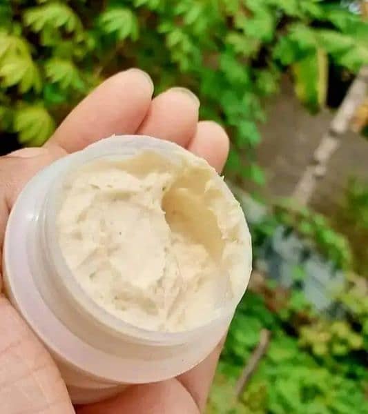 Organic Whitening Glow Face Cream 2