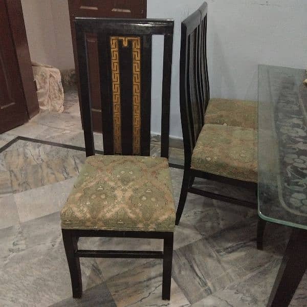 dining table with 6chairs 1