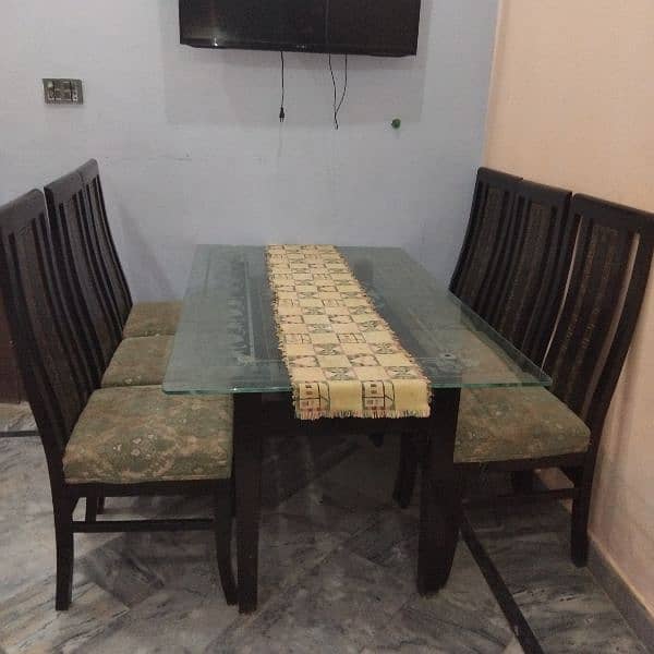 dining table with 6chairs 3