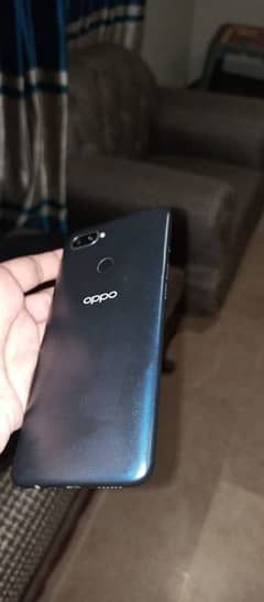 Oppo A12