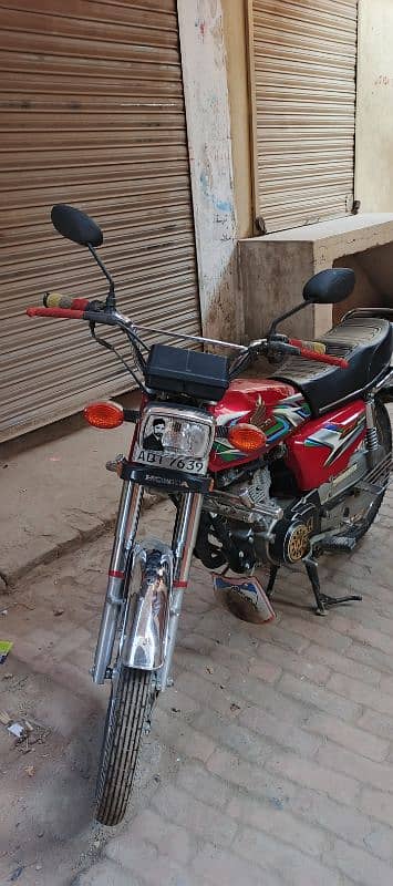 For Sale: Honda 125 (2023 Model) - Red 5