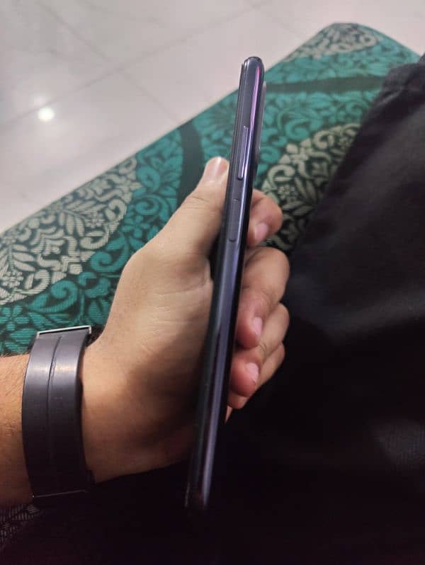 redmi note 10 with complete box 1