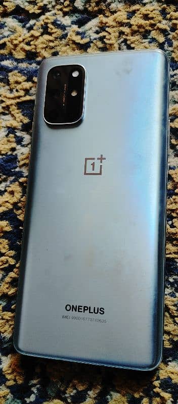 one plus 8t 1