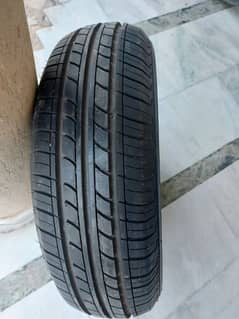 Tyre 175/70/R13 for sale almost new