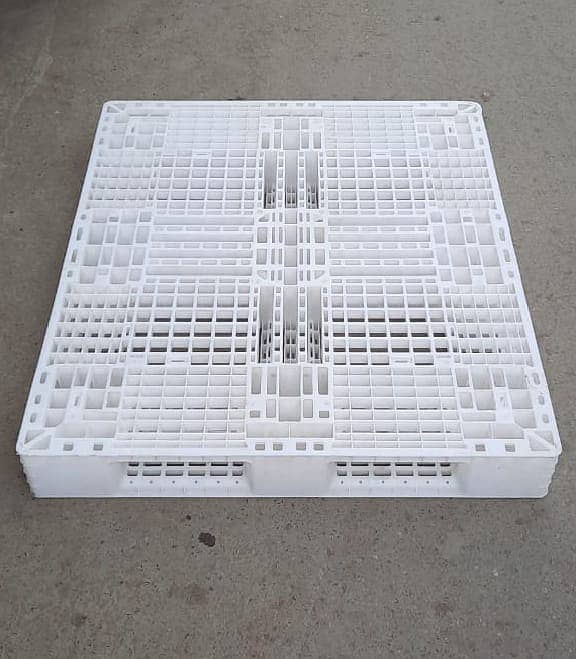 Storage Plastic Pallets | New & used pallet | Warehouse pallets 7