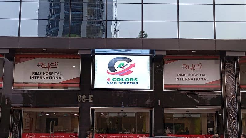 SMD LED SCREEN/ BILL BOARDS / POLE STREAMERS/ RENTAL SCREN 6