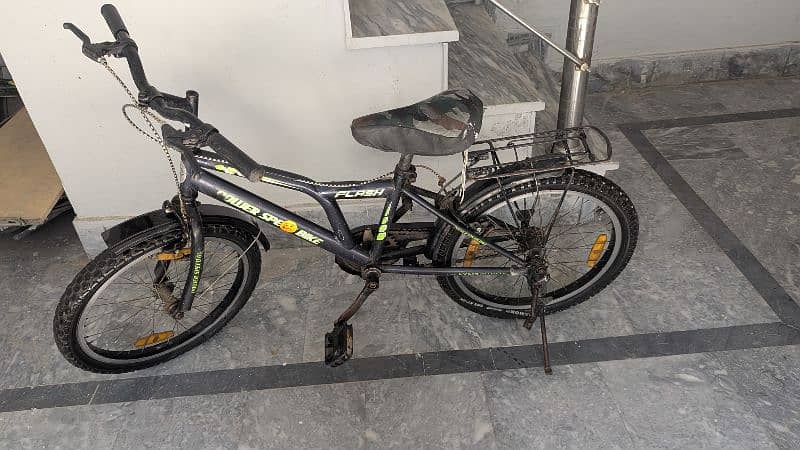 Two Mountain bicycles for sale 0