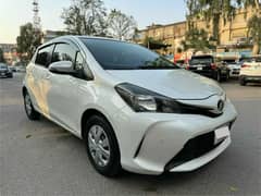 Toyota Vitz 2015