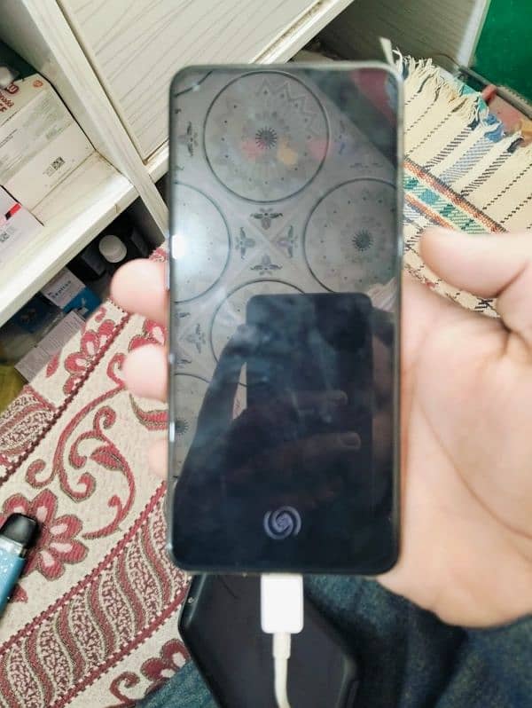 exchange with iphone 12 ya 11 pro max non pta 4