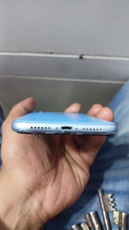 iphone XR PTA Aproved dual sim 128gb 1