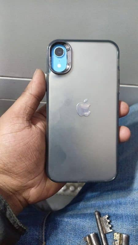 iphone XR PTA Aproved dual sim 128gb 3