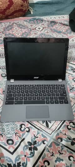 acer c740 4/128 ssd