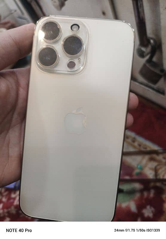 I phone 14 pro max JV 256 gb 10/10 condition health 84 by 2