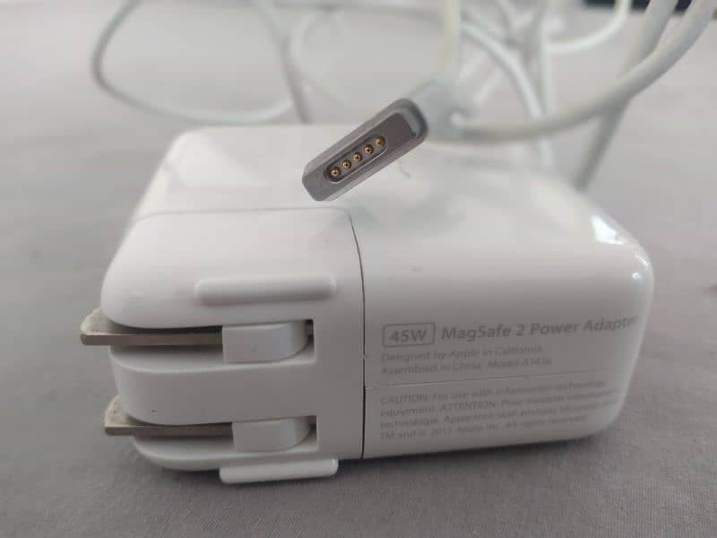 Apple Original 45-W Magsafe 2 0