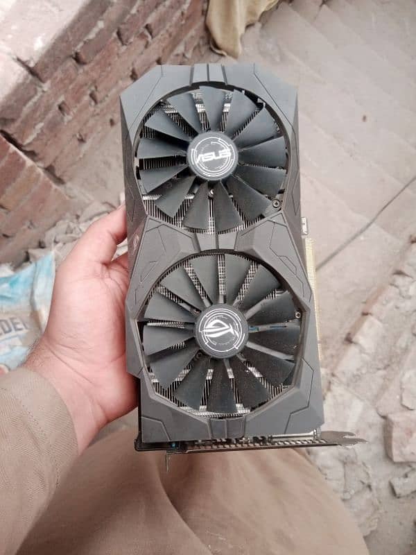 Asus Rx 570 Gaming Plus 8Gb 256 bit 1